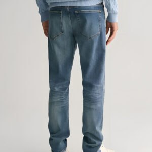 Classic Slim Fit Jeans 