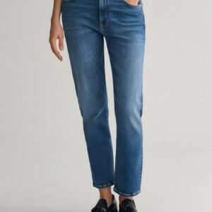 Slim Fit Cropped Jeans